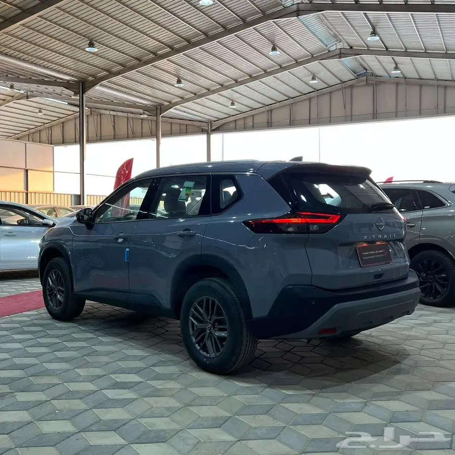 نيسان اكس تريل ستاندر دبل 5 راكب 2024 8