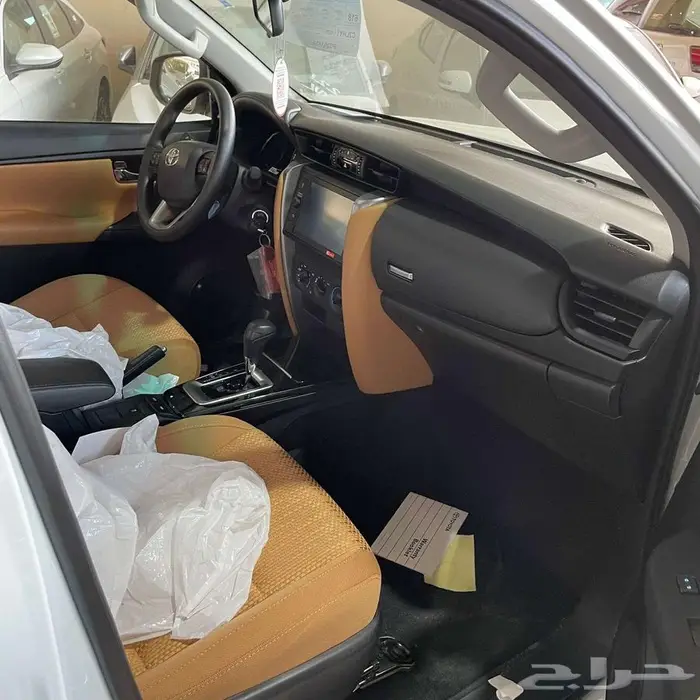 تويوتا فورشنر بدون دبل 2025 3