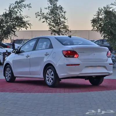 كيا بيجاس 2025 ستاندر كاش واقساط 12