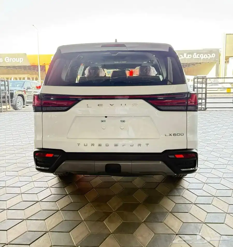 لكزس LX600 BB خليجي 2025 4