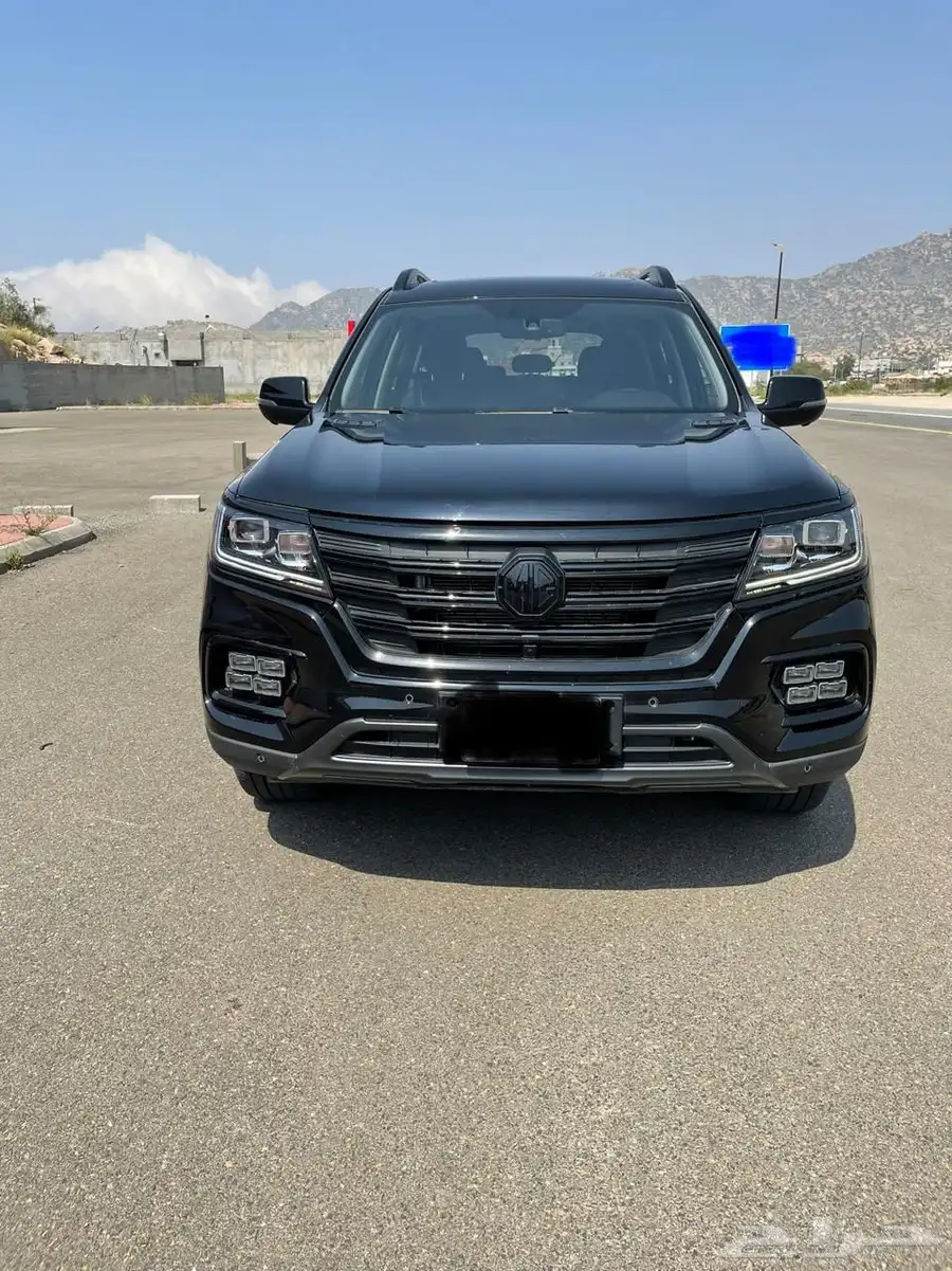بلاك اديشن MG RX8 2022 ممشى قليل 0
