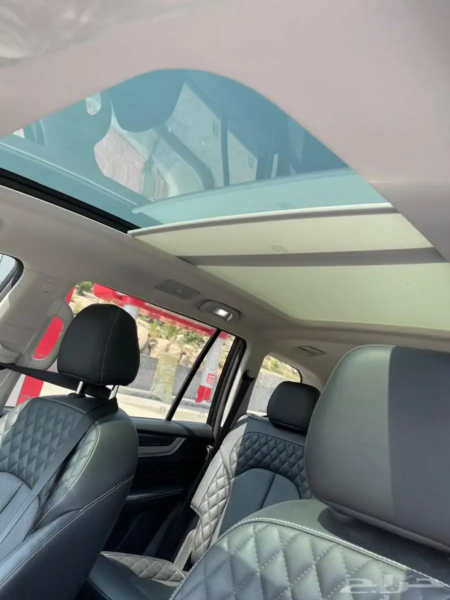 بلاك اديشن MG RX8 2022 ممشى قليل 9