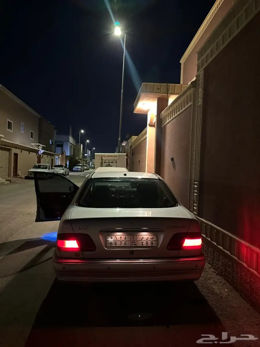مرسيدس E55 24