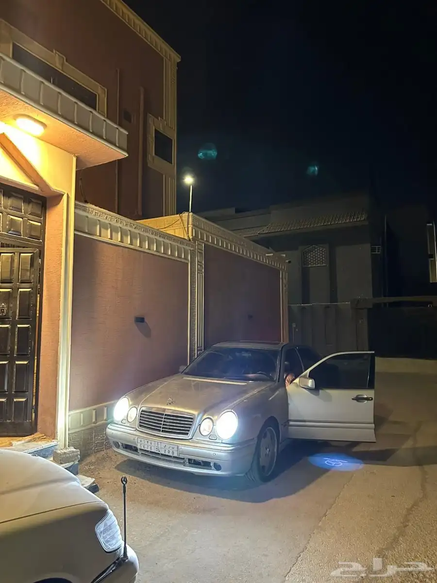 مرسيدس E55 28