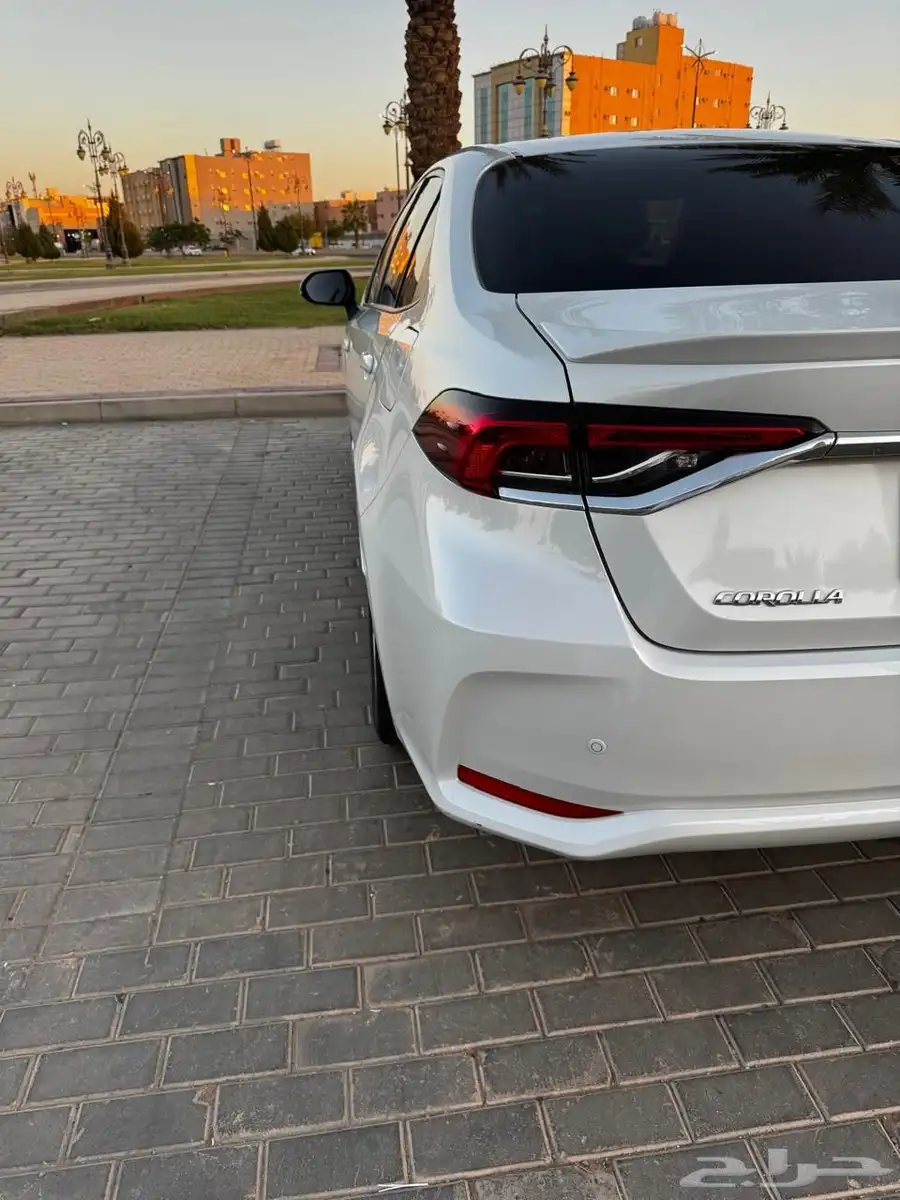 للبيع كورلا 2022 XLi وكاله 4
