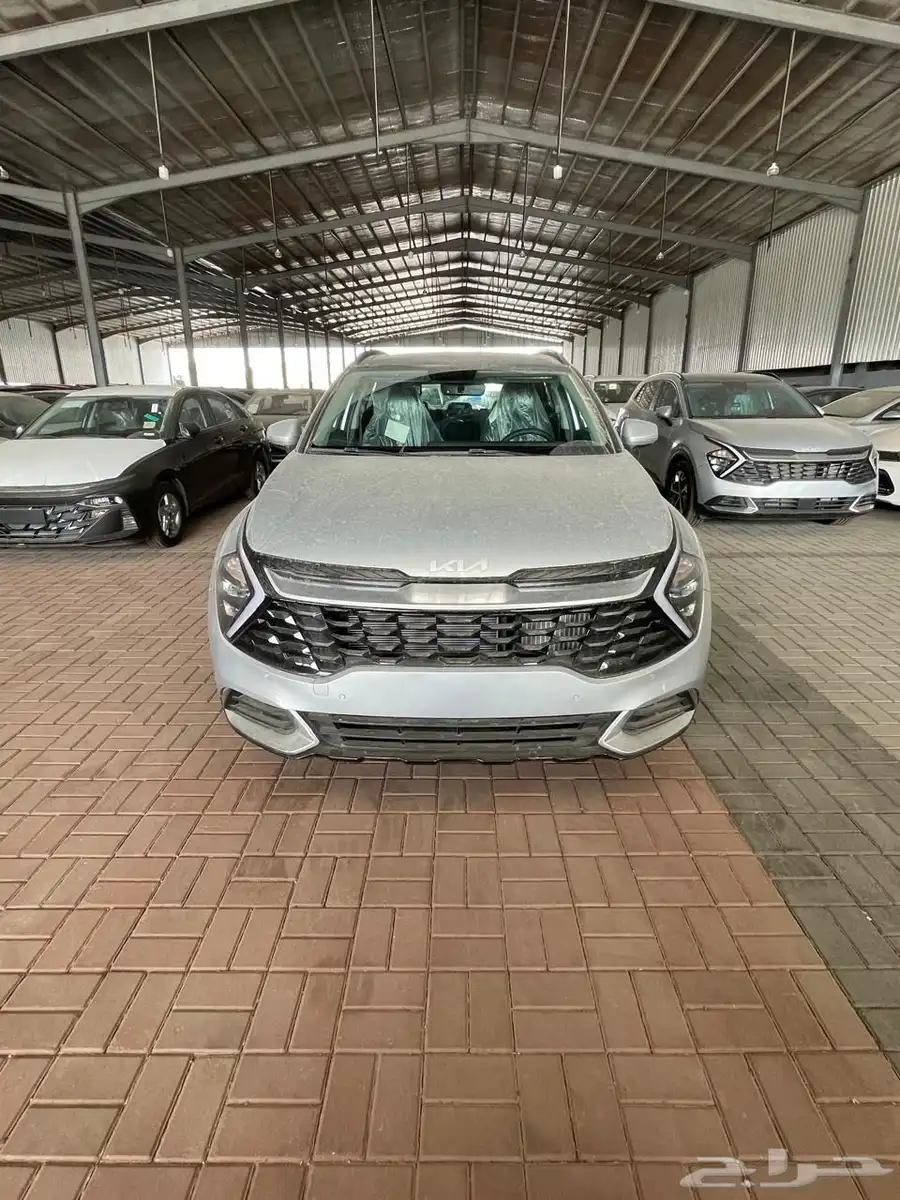 سبورتاج 2025فئه GLS(متوفر جميع الفئات وجميع الالوان ) 3