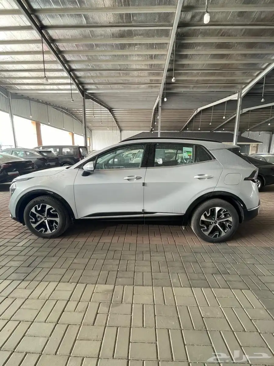 سبورتاج 2025فئه GLS(متوفر جميع الفئات وجميع الالوان ) 1