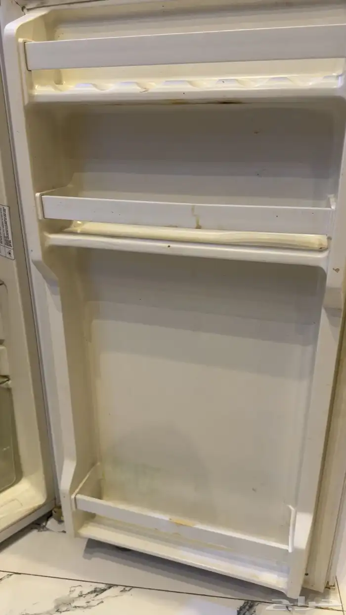 ثلاجه للبيع 2
