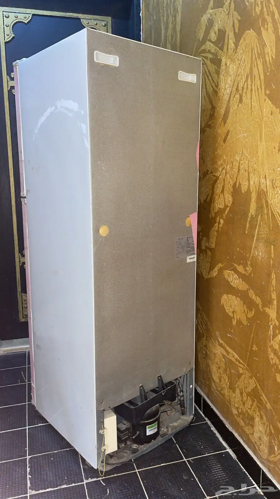 ثلاجه مستحمله نظيفه للبيع الرياض 2