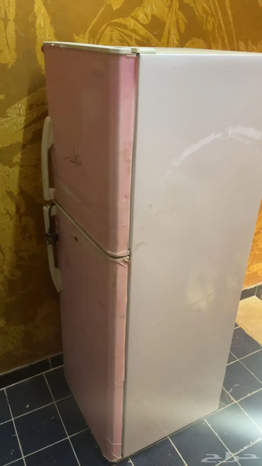 ثلاجه مستحمله نظيفه للبيع الرياض 3