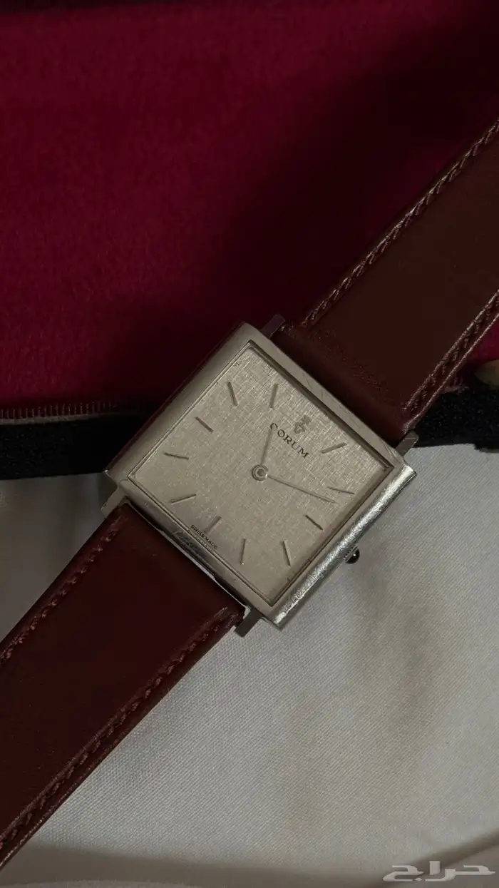 CORUM VINTAGE WATCH 0