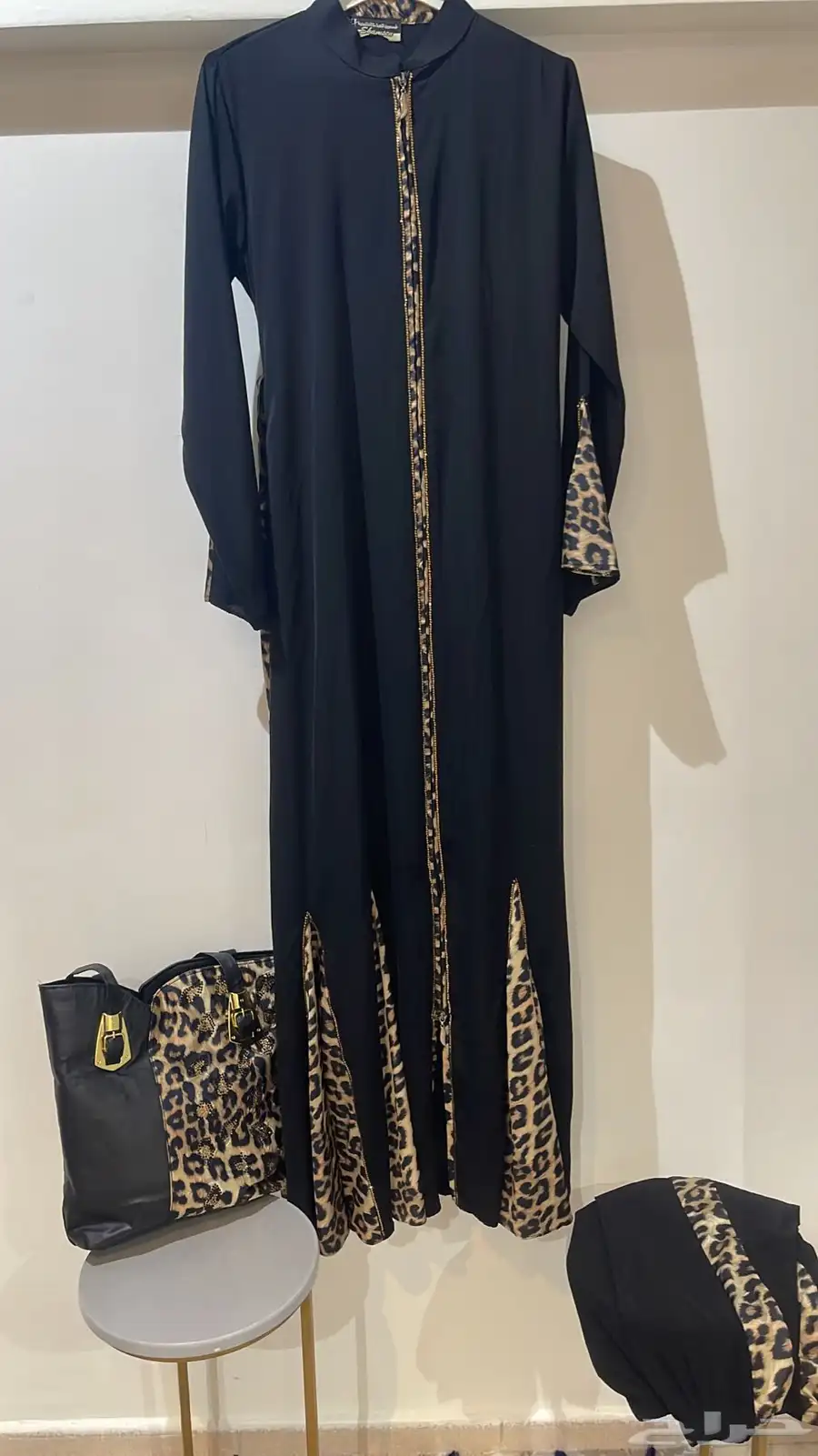 عبايات للبيع بسعر الجملة العدد 44حبة مشكل 6