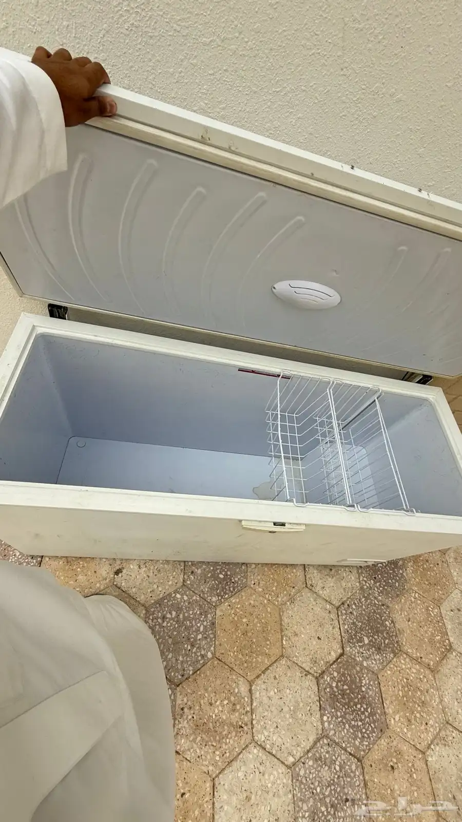 فريزر للبيع التواصل واتساب 2