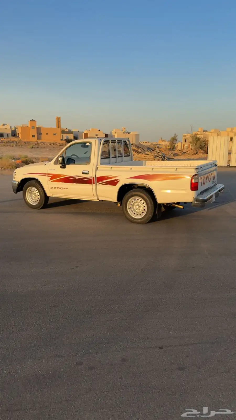 هايلوكس 2004 index