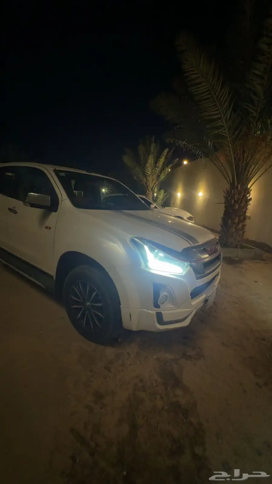 ايسزوز ديماكس 2019 بودي بلد مالك اول index