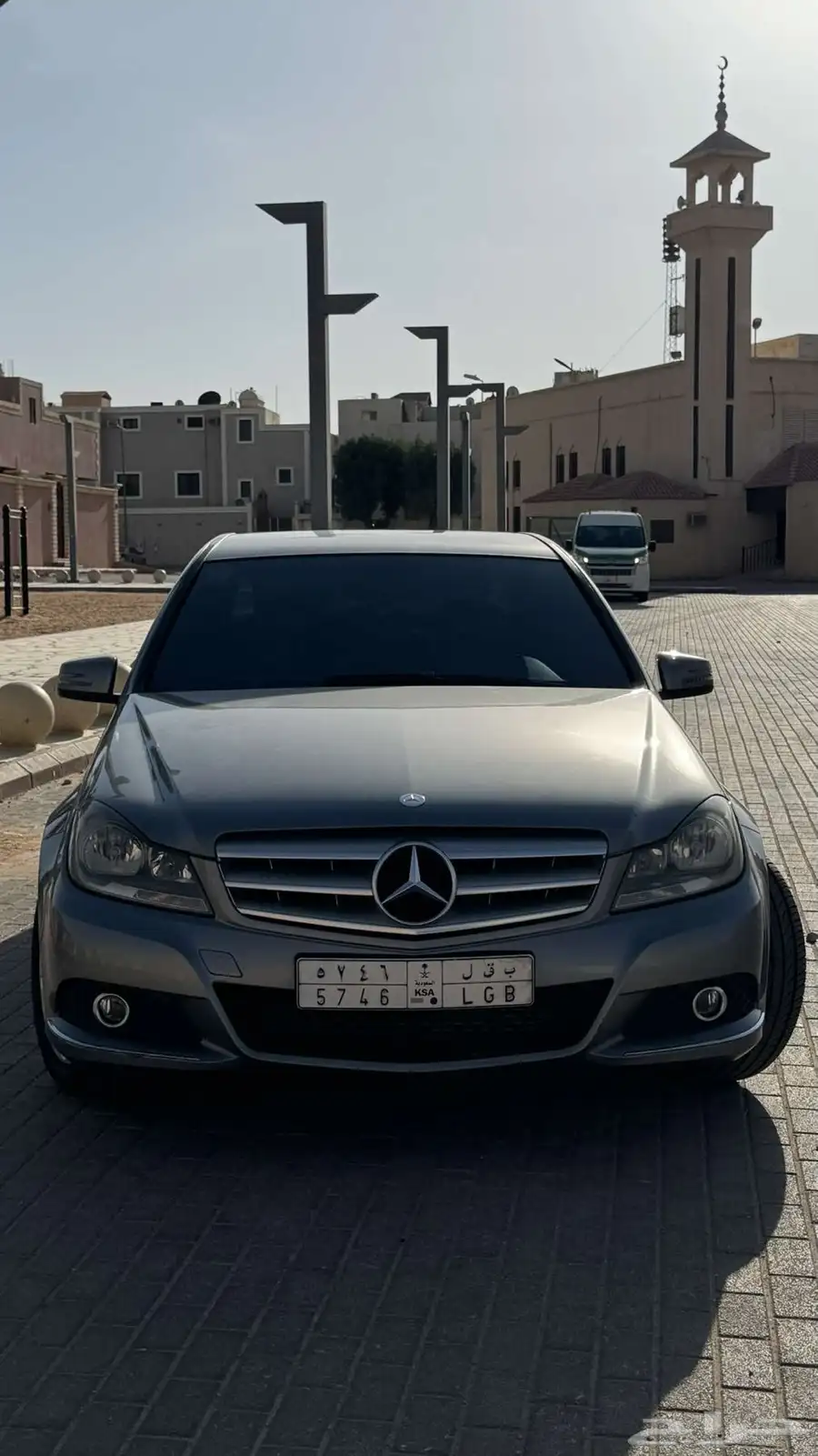 البيع مرسيدس مديل 2012 8