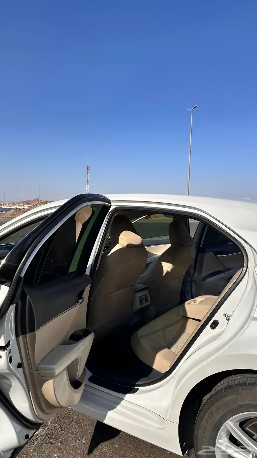 كامري 2019 هايبرد LE مطور 27