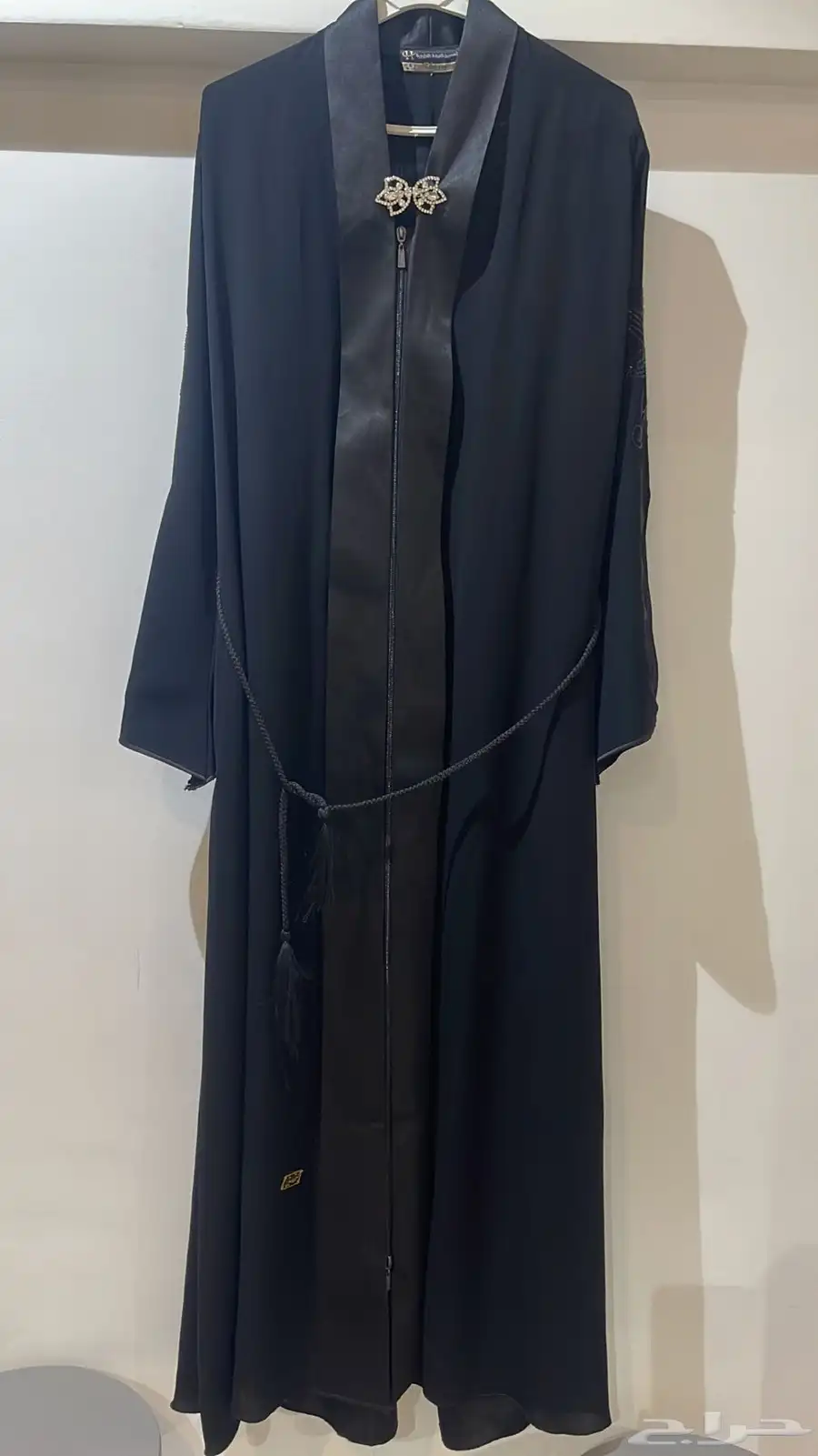 عبايات للبيع بسعر الجملة العدد 44حبة مشكل 16