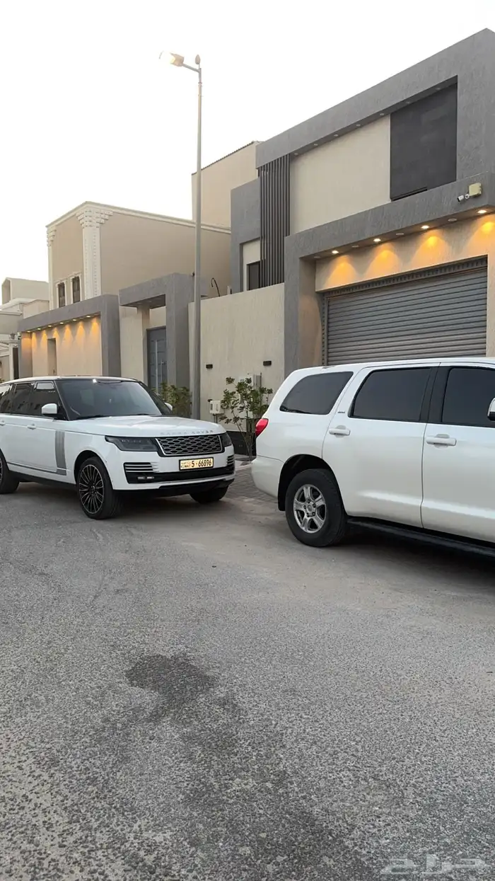 للبيع سكويا 2016 فئة SR5 5