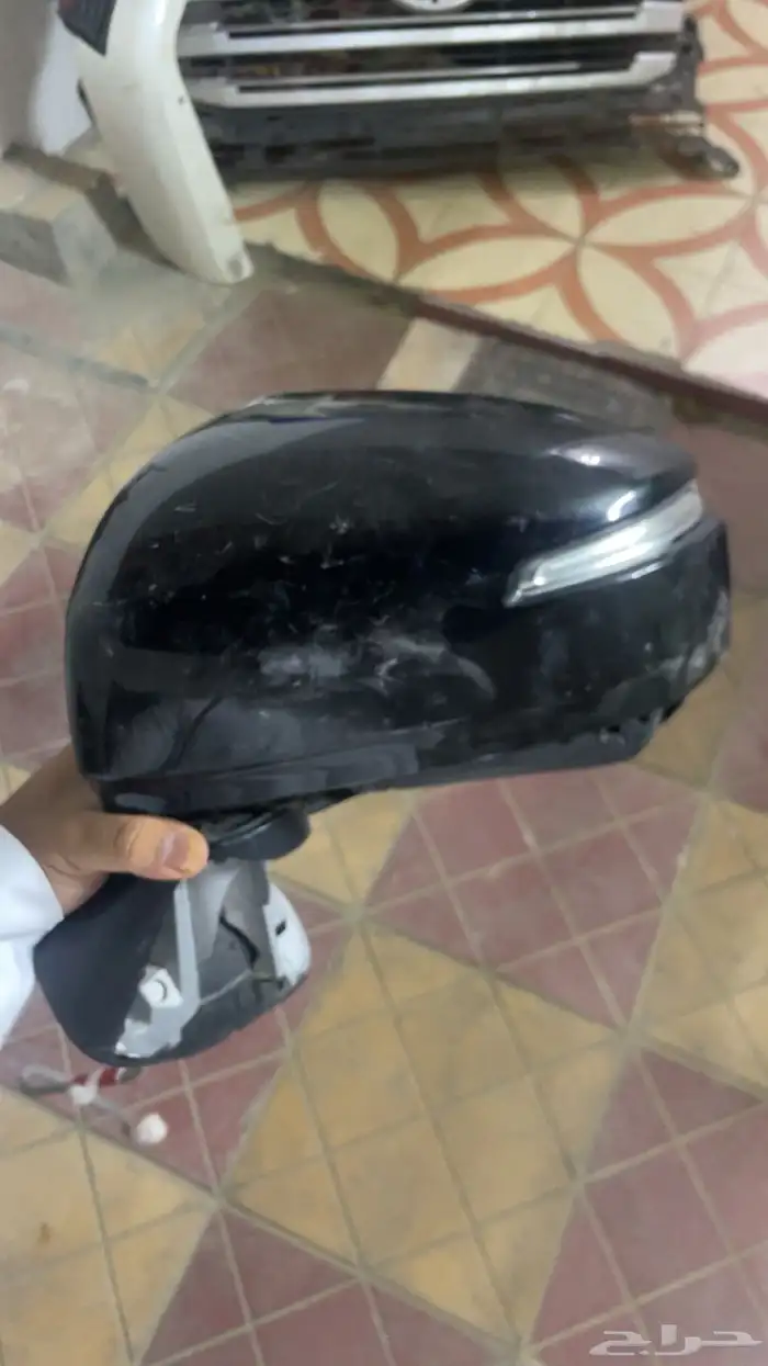 صدام وكت لاندكروزر 2021 و 2022وطالع 5