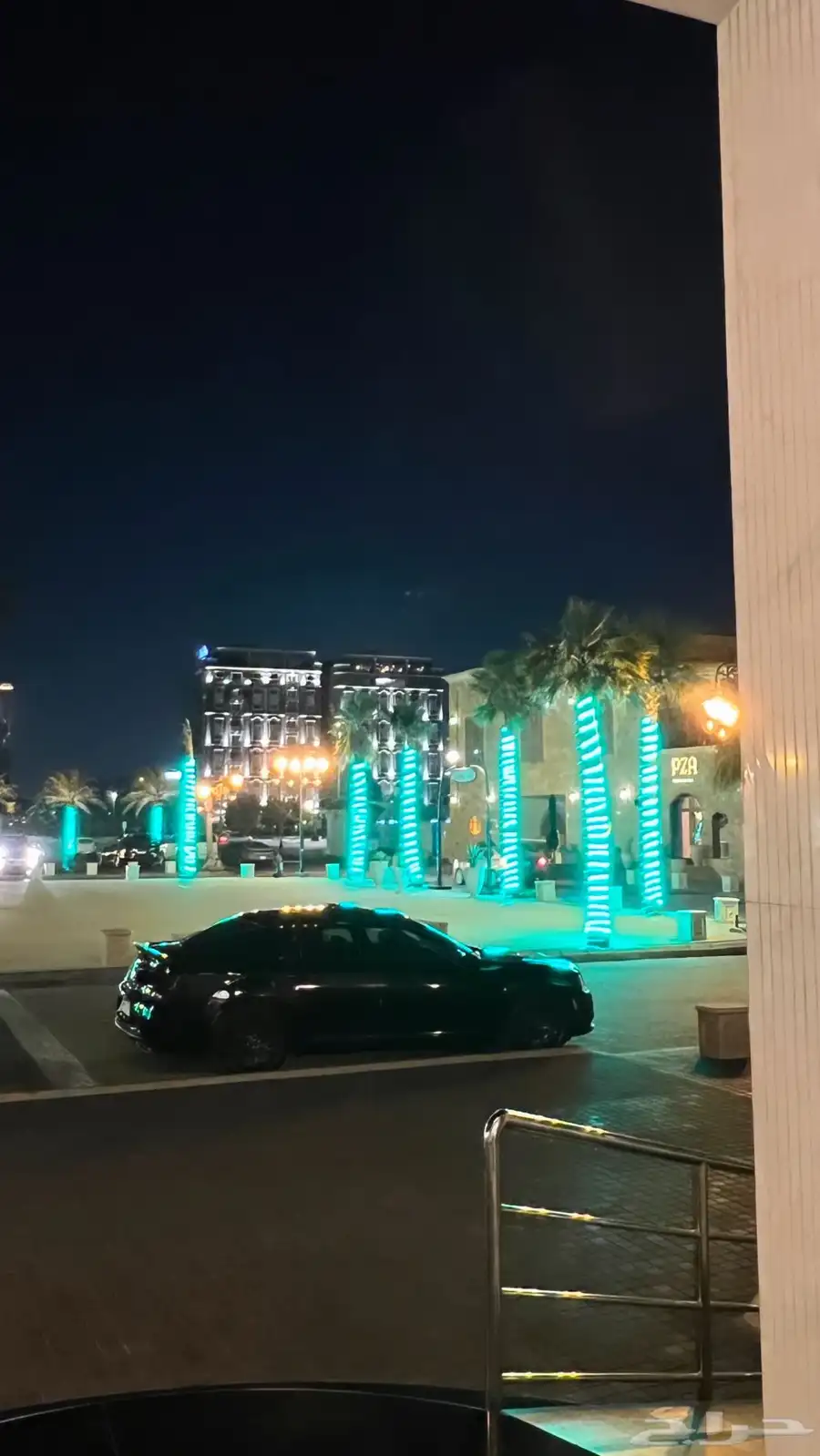 كرايسلر 2020 S300 أسود index