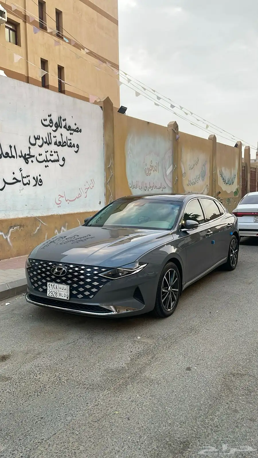 ازيرا 2021 سمارت بلس نظيف جدا 1