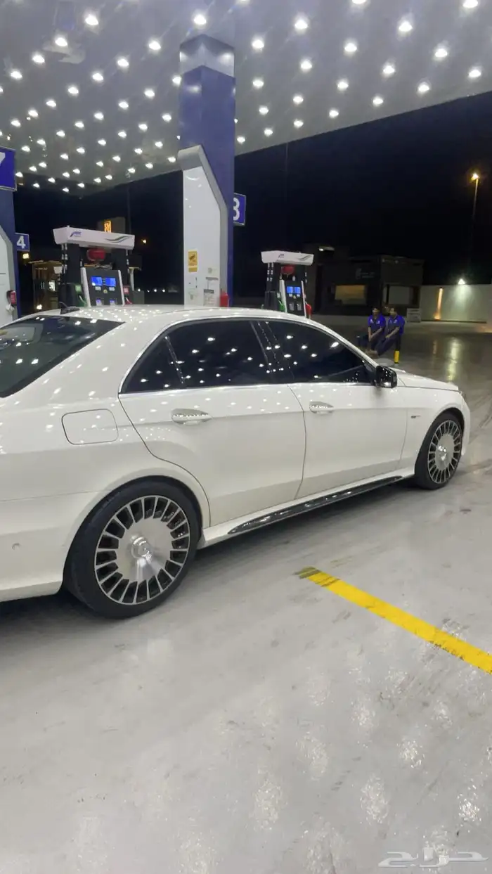 مرسيدس E500 2011 0