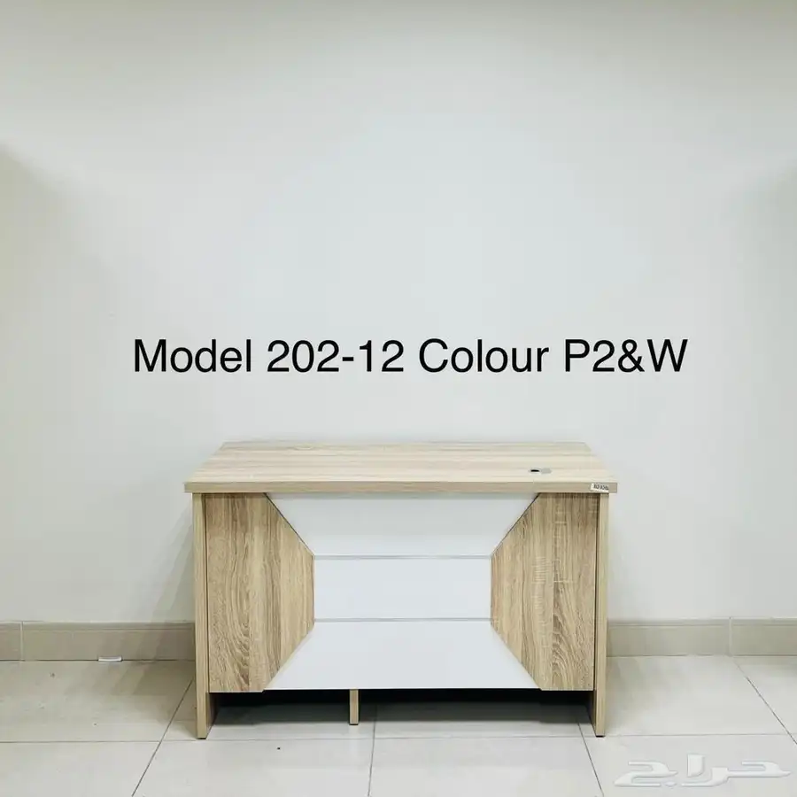 Computer Desk with Drawers  Storage. 26