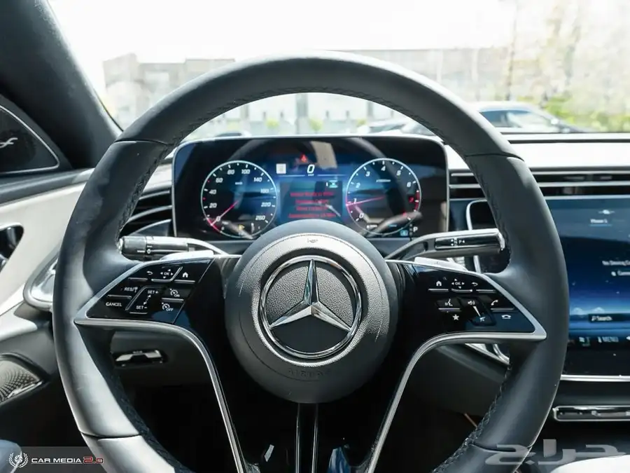 2024 مرسيدس E350 الشكل الجديد بحالة شبه جديده وسعر مميز جدا 6