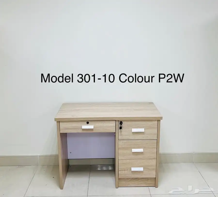 Computer Desk with Drawers  Storage. 29