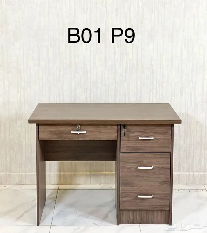 Computer Desk with Drawers  Storage. 19