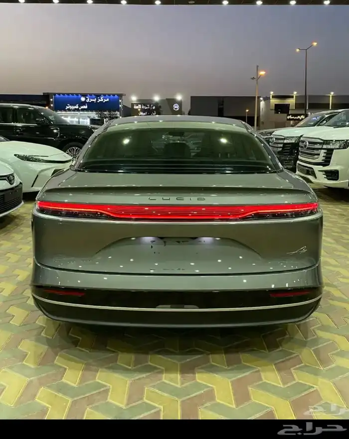 سبارة لوسيد كهربائية جديدة للبيع 5