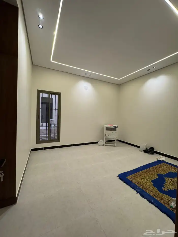 للايجار تاون هاوس بتصميم مودرن 7