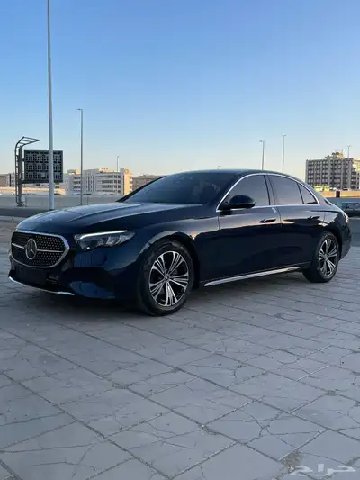 مرسيدس E200 1