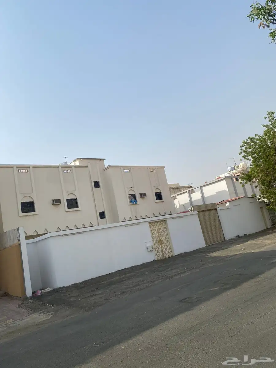 عمارة للبيع مكه حي الشرائع مخطط 5 مساحتها 750 داخل حد الحرم 0