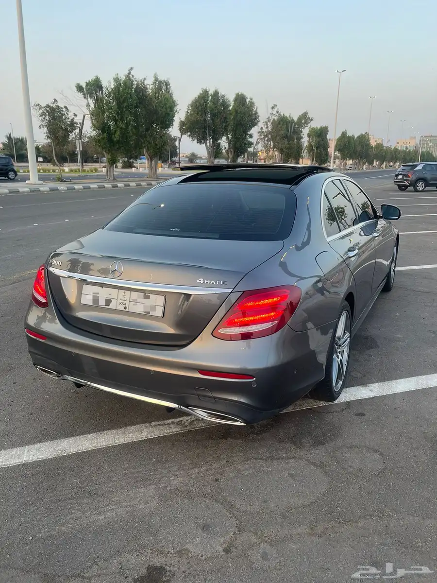 مرسيدس E300 2018 (نظيف) 8