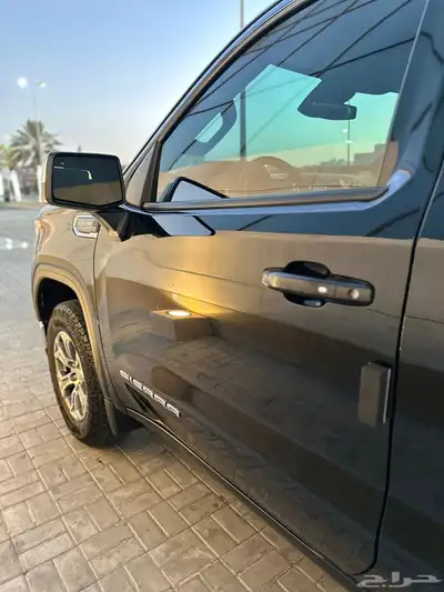 جمس سييرا SLE قير علاقي موديل 2025 سعودي وارد الجميح 12