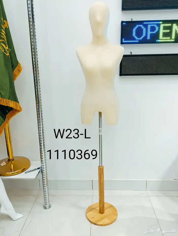 مجسمات منيكان 1