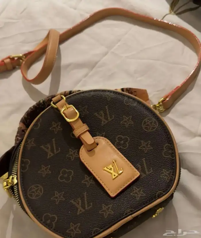 شنط ماركات اغلبهم اصليه 7