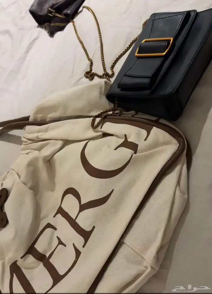 شنط ماركات اغلبهم اصليه 2