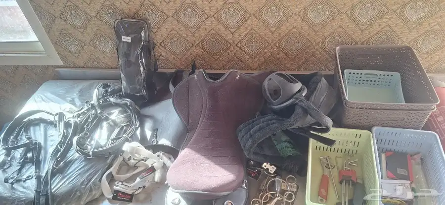 سرج خيل كامل شبه جديد 1