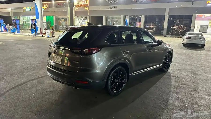 مازدا CX9 2018نظيفه فل كامل باقي باسم الوكاله 4