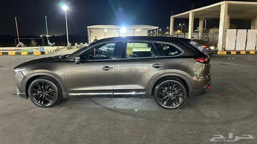 مازدا CX9 2018نظيفه فل كامل باقي باسم الوكاله 1