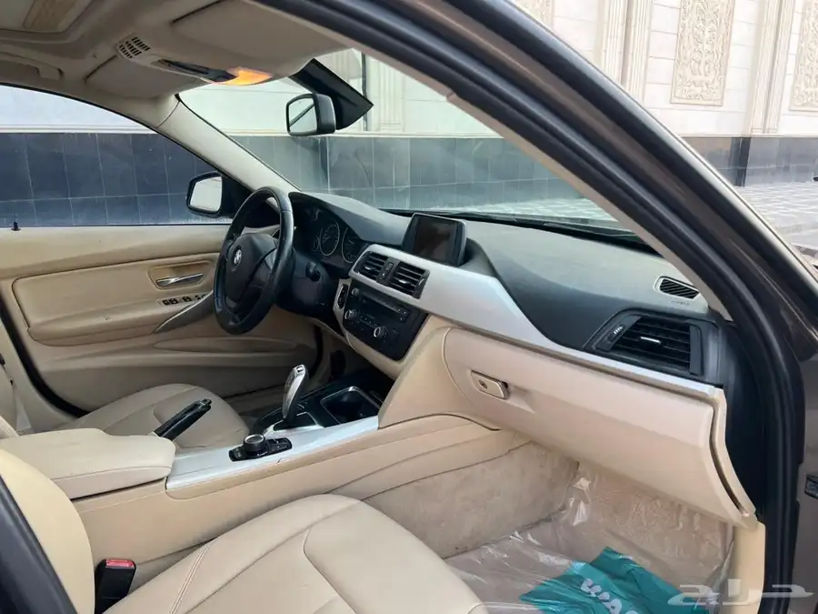 bmw 320i index