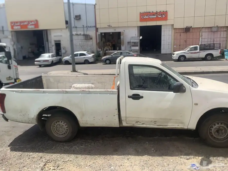 ونيت ايسوزو للبيع ديزل 2008 12