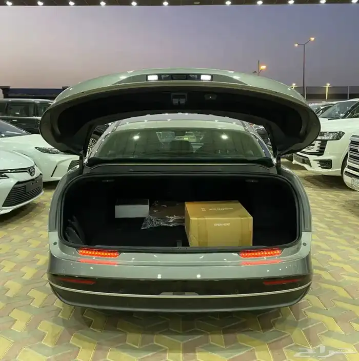 سبارة لوسيد كهربائية جديدة للبيع 4