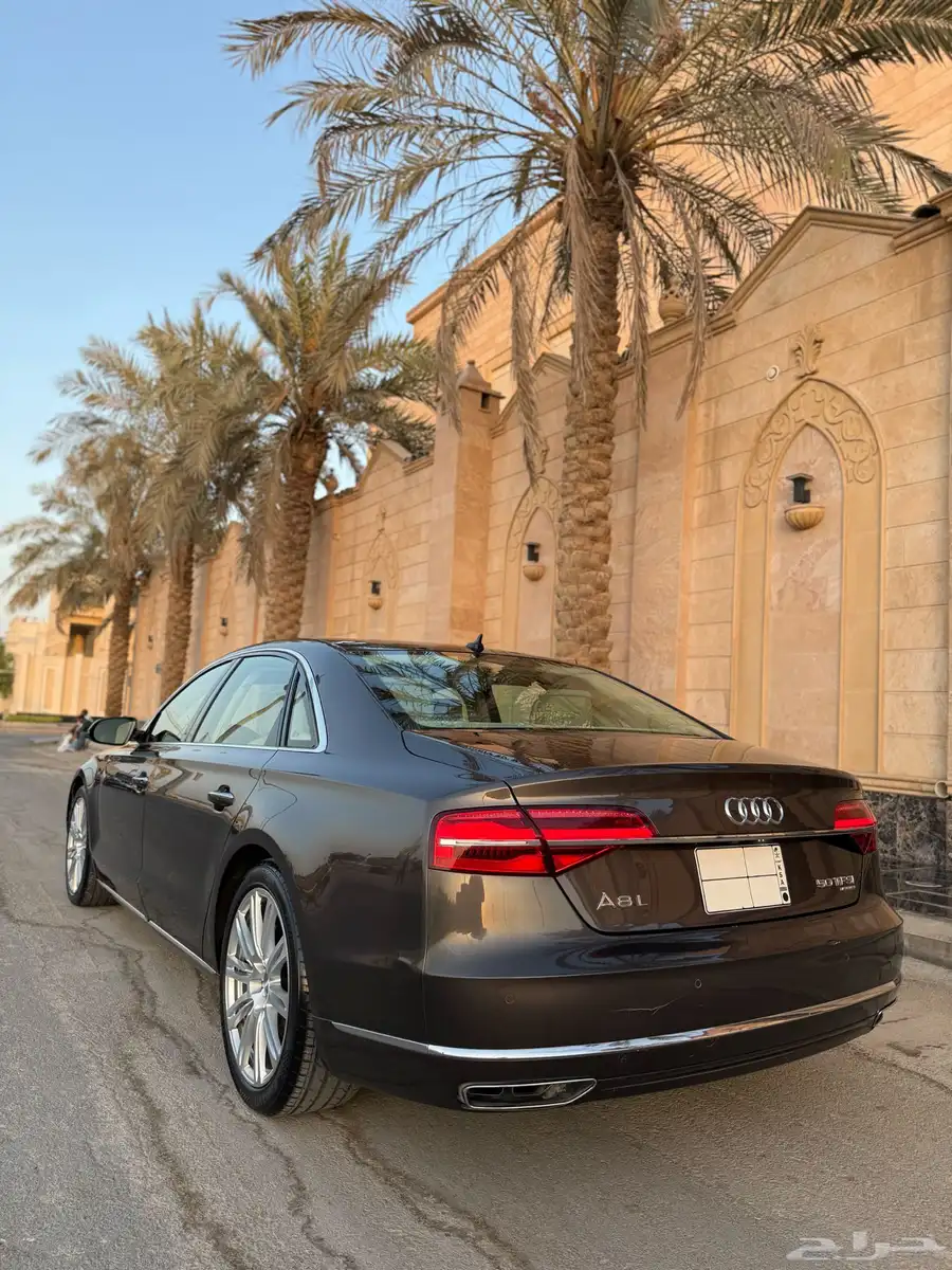 اودي A8 L كواترو وارد ساماكو 2015 مالك اول عداد قليل 6