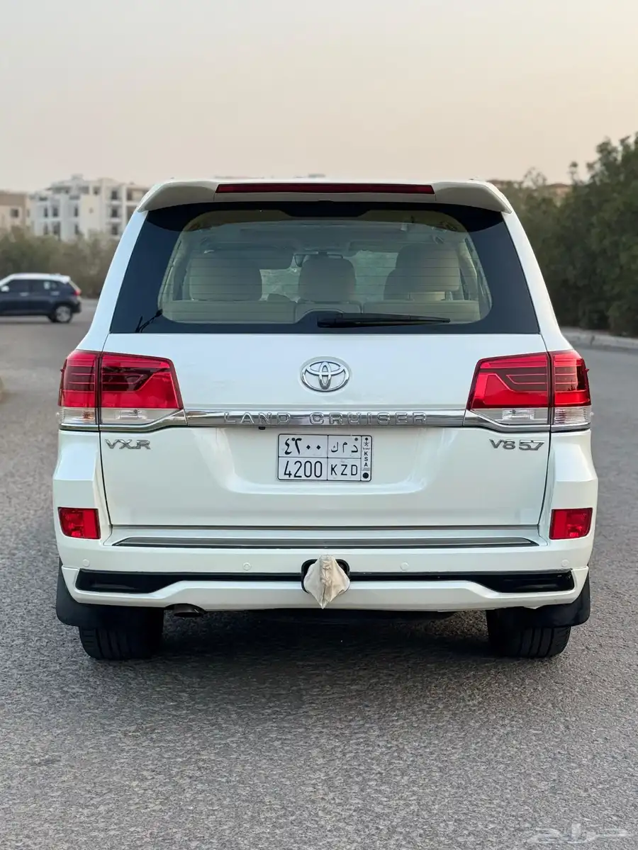 جيب vxr مخمل ممشى 305 الف. 6