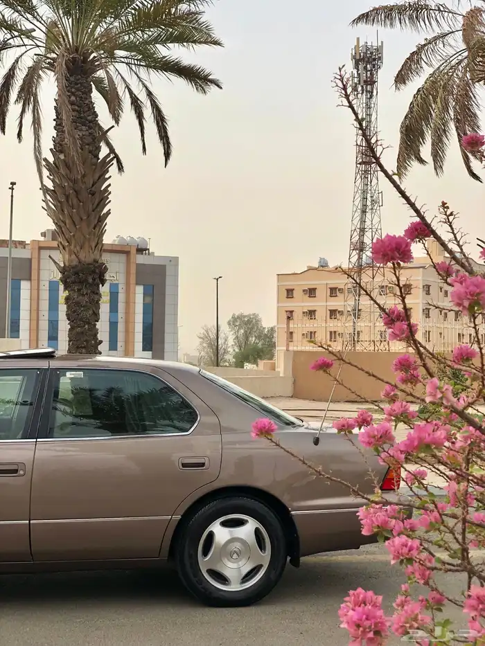 لكزس LS 400 سعودي بلد 16