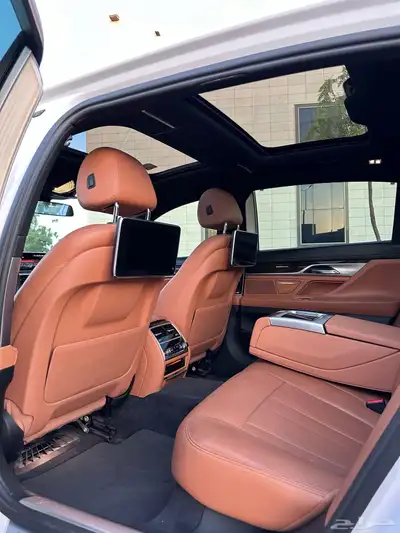 للبيع BMW 730Li 2017 فل كامل 7